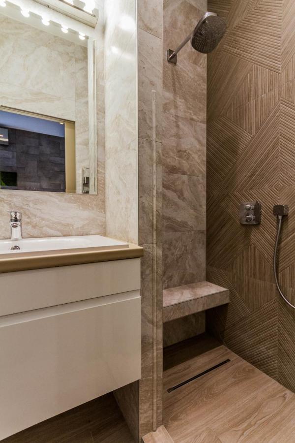Chain Bridge Studio Apartment Budapesta Exterior foto